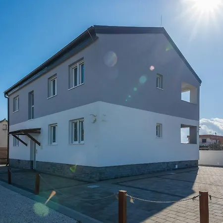 Apartment Pejakovic Vir