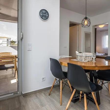 Apartment Pejakovic *